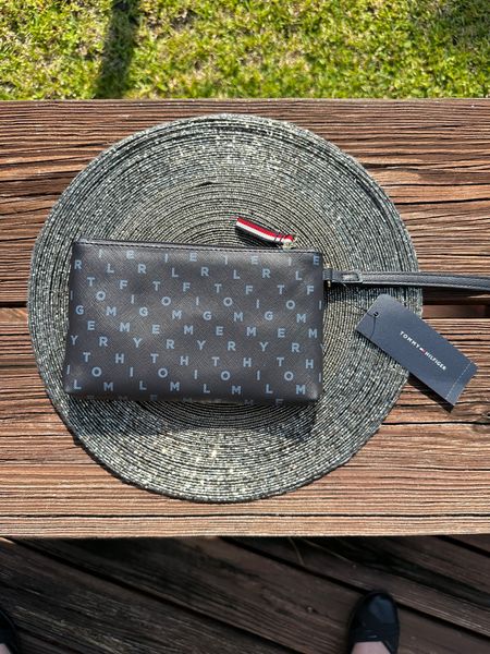 New With Tags Tommy Hilfiger Monogram Wristlet Clutch - Black