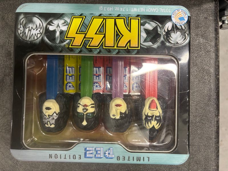 RARE Kiss Limited Edition PEZ Dispenser Tin Set - Iconic Rock Band Collectible!
